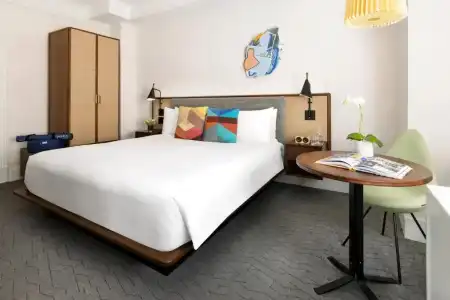 Seville Nomad, in the Unbound Collection by Hyatt - 50