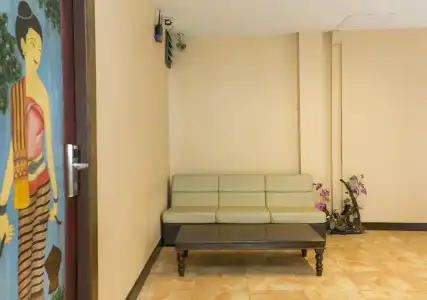 SK Boutique Maha Nakhon - 12