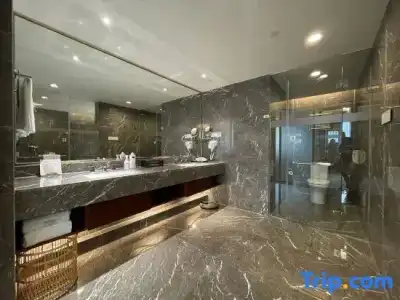 Chengdu Sovereign - 94