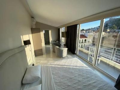24K Athena Suites - 34