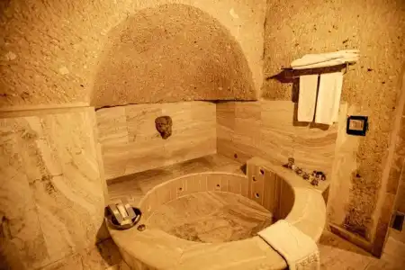 Oread Cave Suites - 105