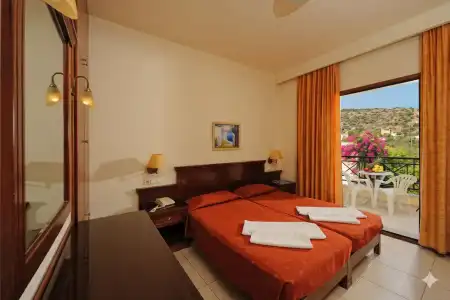 Maria Lambis Apartments - 3