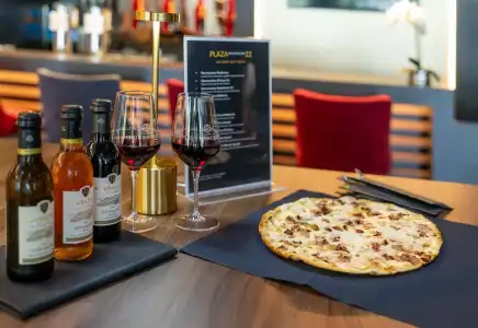 PLAZA Premium Karlsruhe - 9