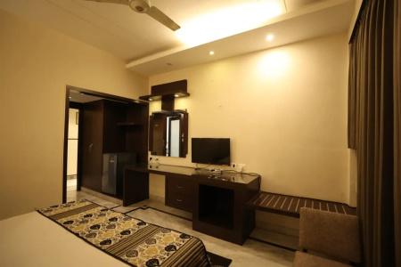 Aashish - 4