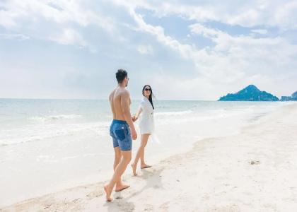 The Rock Hua Hin Beachfront Spa Resort - 44