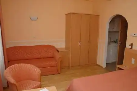 Central - 1