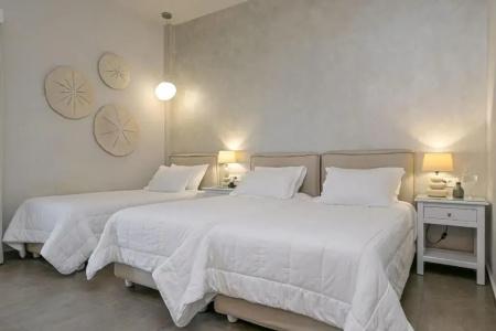 Innaxos Studios, Grotta Area, Naxos Town - 24