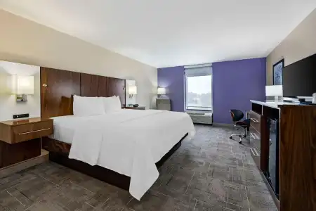 Best Western Plus Gen X Inn - 3