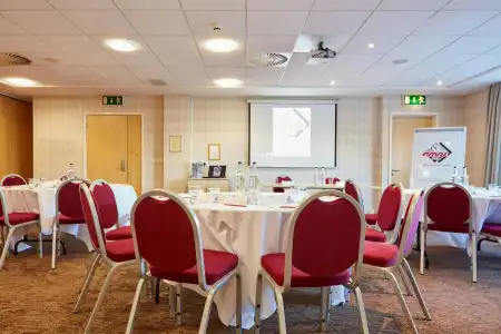 Future Inns Cardiff Bay - 18