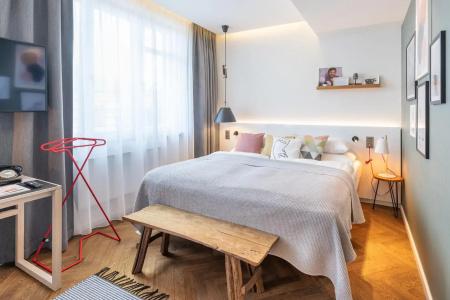 Mosaic House Design - 26