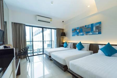 J Residence - 91
