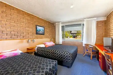 Aquajet Motel - 52
