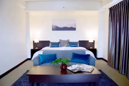 The Color Living - 36