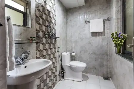 Prince Plaza - 8