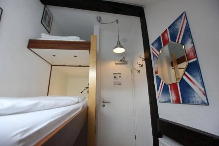 Old Kings Design Hostel - 6