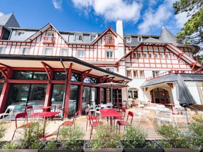 Hôtel Miléade Les Pléïades  La Baule - 0