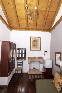 Goulas Traditional Guesthouse - 74