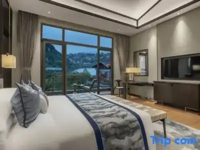 Absolute Twin Sands Resort & Spa - 215