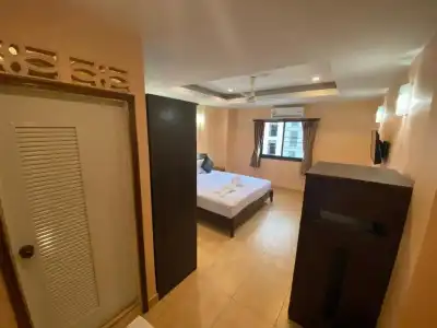 ZEN Rooms Soi Paradise Patong - 51