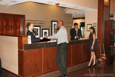 Hampton Inn & Suites Arlington Crystal City DCA - 29