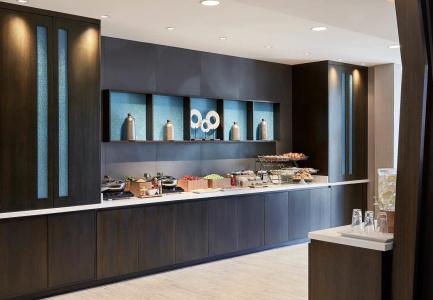 SpringHill Suites Orlando at Millenia - 6