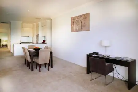 Toowoomba Central Plaza Apartment - 2