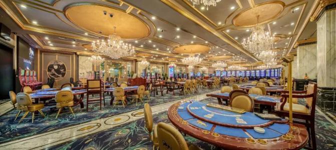 Les Ambassadeurs Marina & Casino - 14