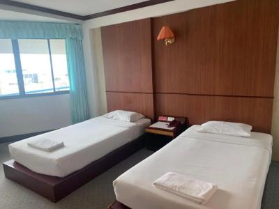 Golden Grand - 21