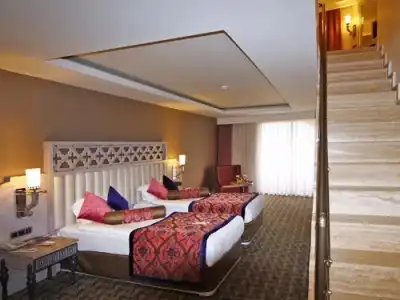 Royal Alhambra Palace – All Inclusive - 64