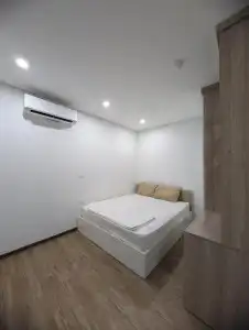 Era Apartment Lac Long Quan - 19