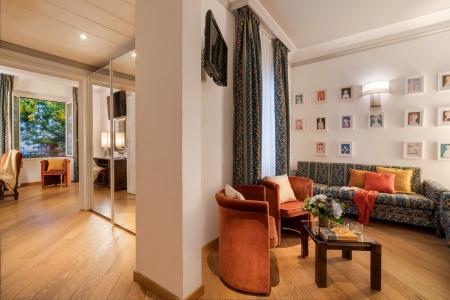 Rivoli Boutique - 44