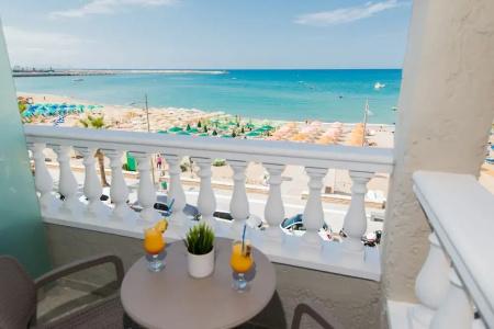 Birais Beach Studios - 79