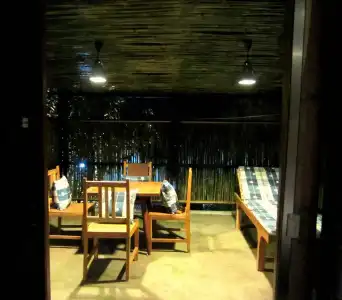 De Wiang Kum Kam - 18
