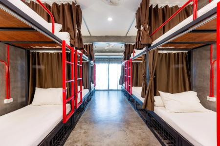 Sleeper Hostel - 32