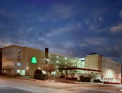 La Quinta Inn by Wyndham Austin Capitol / Downtown - 0