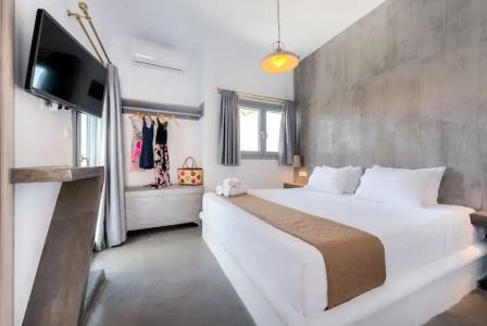 Pasithea Luxury Suites - 4