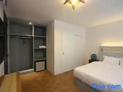 Hub Hua Hin 57 - 94