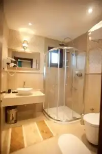 Riva's Club - 8