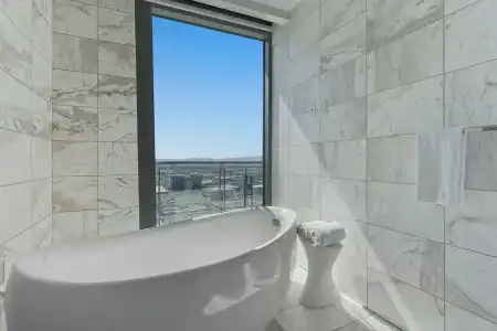 Beautiful Palms Place Suite - 95