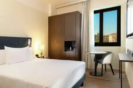 Doubletree by Hilton - 46