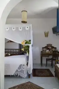 Quartara Boutique - 68