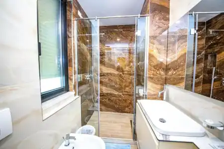 Bella Vista - 71