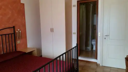 Augusta Garni - 1