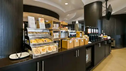Best Western Premier Freeport Inn Calgary Airport - 13