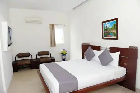 Thuy Sakura & Serviced Apartment - 4