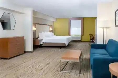 Holiday Inn Express & Suites Naples North - Bonita Springs by IHG - 58