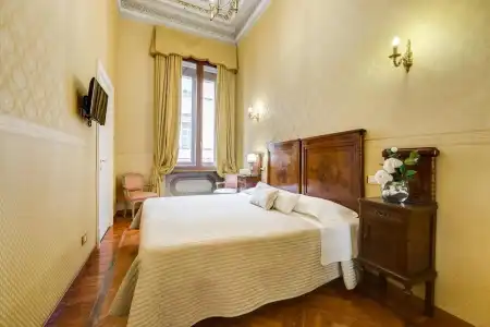 Affreschi Su Roma B & B - 5