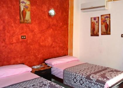 City Hostel - 184