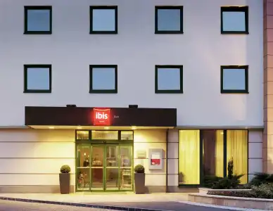 ibis Gyor - 0