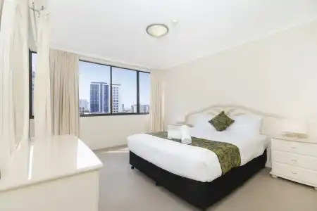 The Astor Apartments - 29